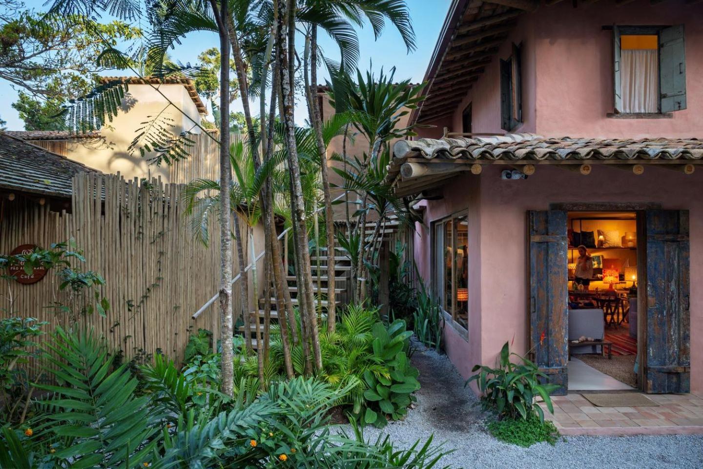 Na Praca Hotel Trancoso Exterior photo